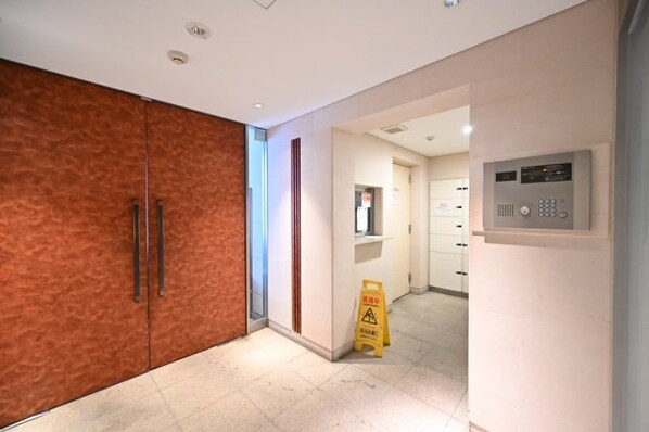 NISHI IKEBUKURO RESIDENCEの物件内観写真